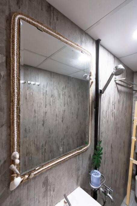 2 Bedroom Industrial In Saigon Appartement