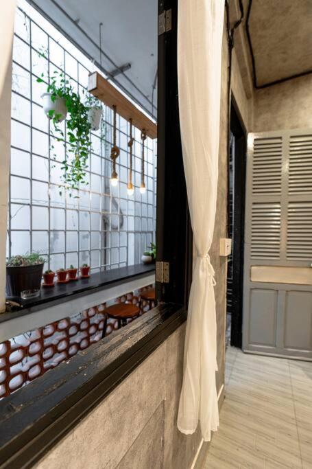 Appartement 2 Bedroom Industrial In Saigon