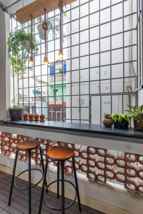 Apartment 2 Bedroom Industrial In Saigon *