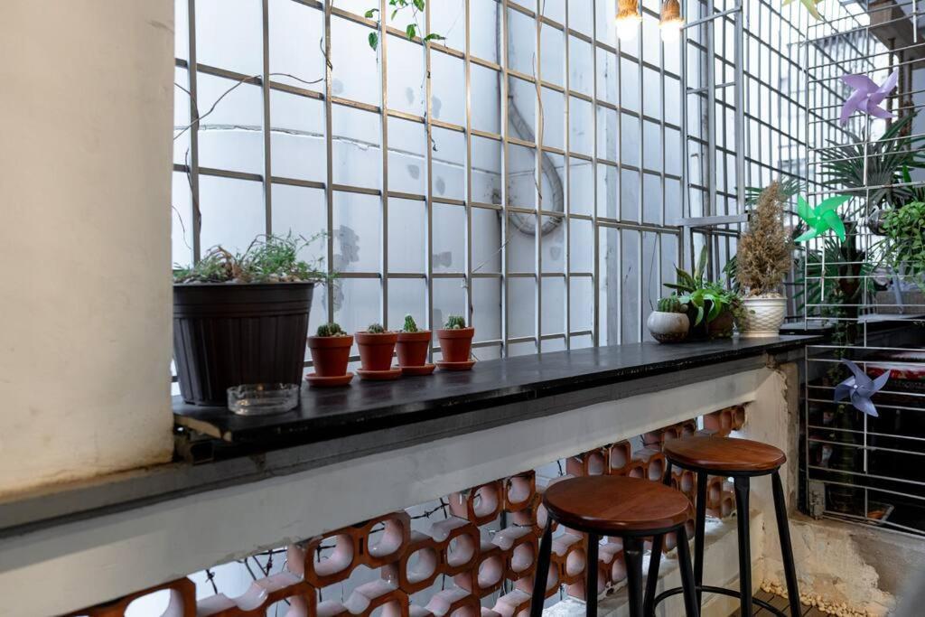 2 Bedroom Industrial In Saigon * Hô Chi Minh-Ville