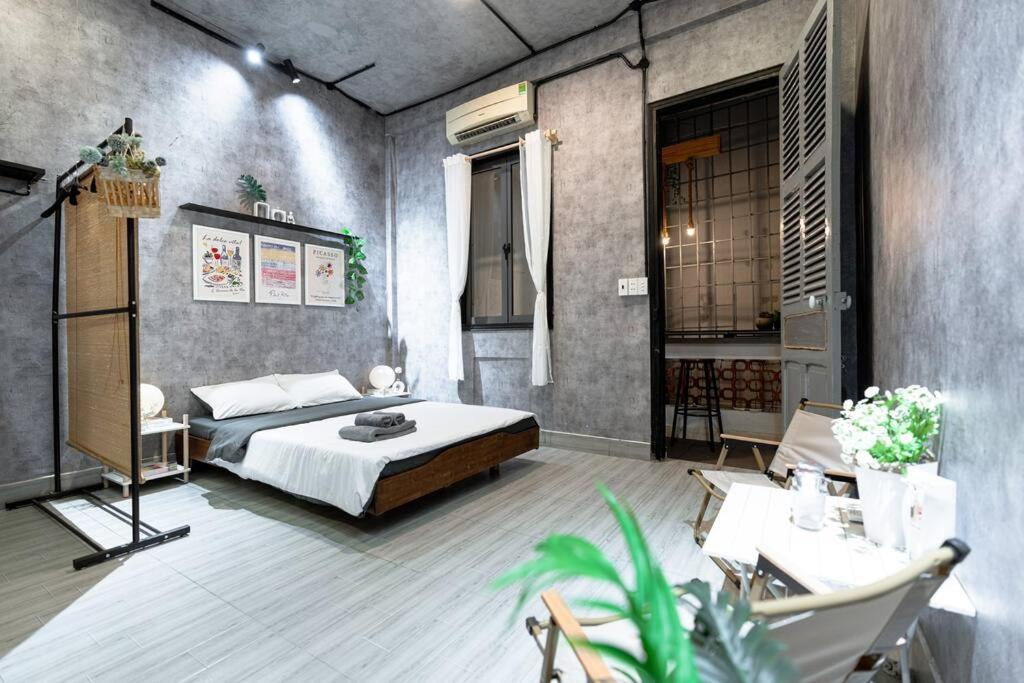 2 Bedroom Industrial In Saigon