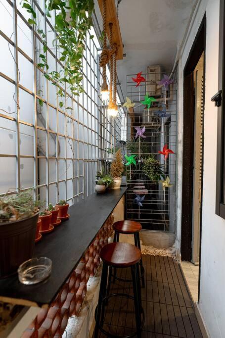 2 Bedroom Industrial In Saigon Appartement *
